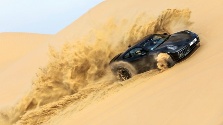 O Porsche 911 Dakar completa seu programa de testes em cascalho, areia e neve